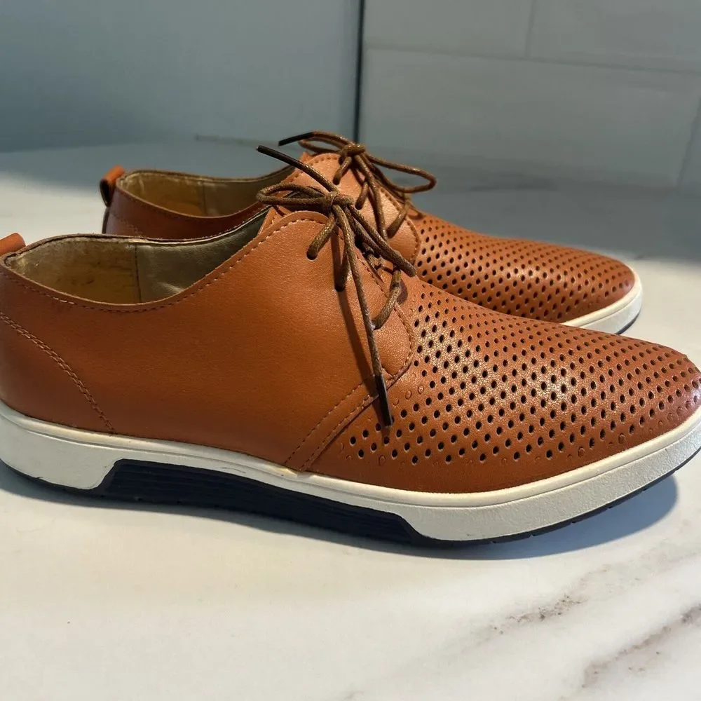 merkmak size 9 Mens Leather Oxford Shoes W/ Breathing Holes